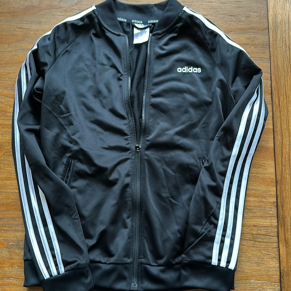 Women’s adidas zip up size S. Like new